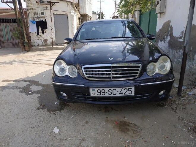 Mercedes C 320 2006, 235,418 km - 3.2 l - Bakı