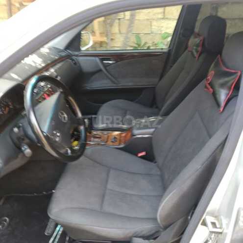 Mercedes E 240 1999, 275,000 km - 2.4 l - Bakı