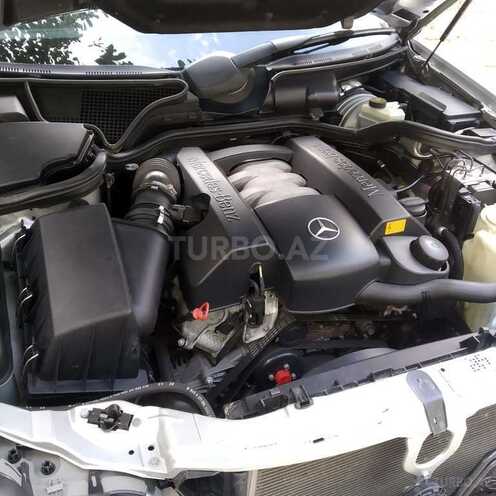 Mercedes E 240 1999, 275,000 km - 2.4 l - Bakı