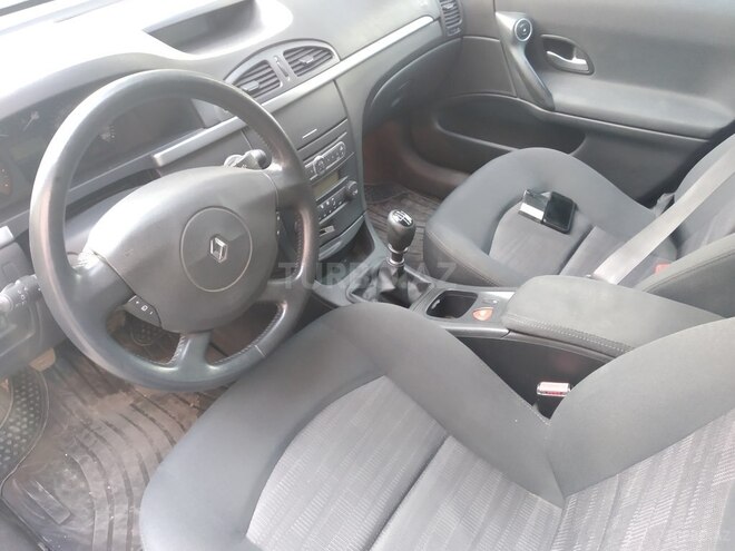 Renault Laguna 2006, 282,000 km - 1.9 l - Bakı