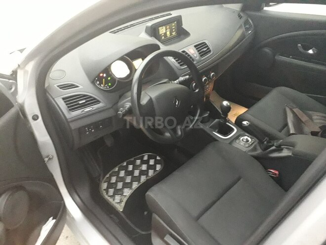 Renault Megane 2011, 252,000 km - 1.5 л - Bakı