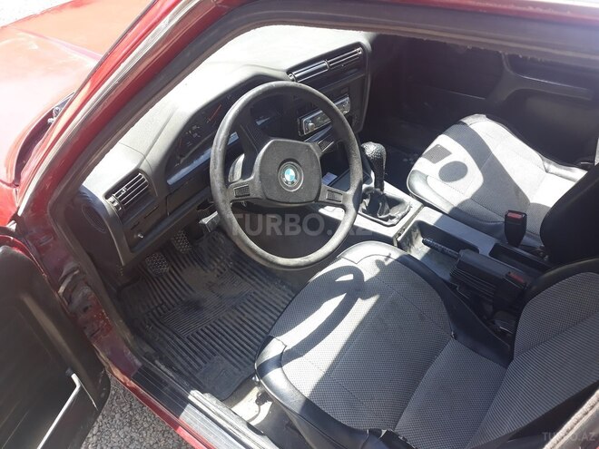 BMW  1990, 180,000 km - 1.9 l - Bakı
