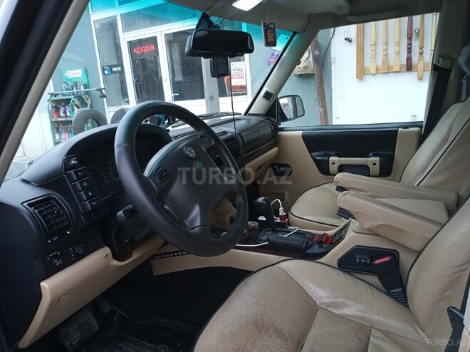 Land Rover Discovery 2003, 190,000 km - 4.0 l - Qusar