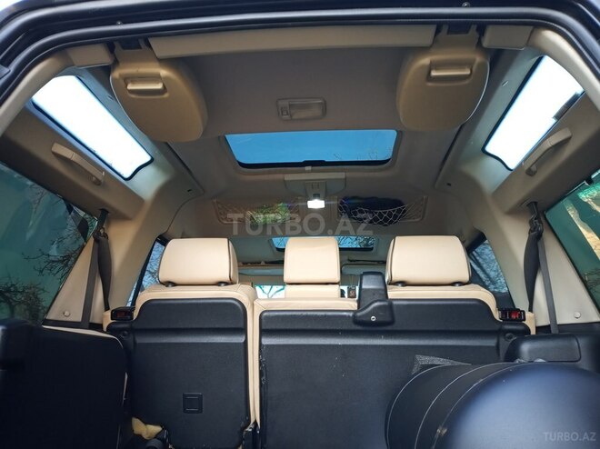 Land Rover Discovery 2003, 190,000 km - 4.0 l - Qusar