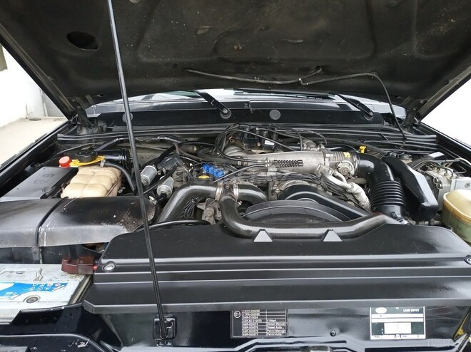 Land Rover Discovery 2003, 190,000 km - 4.0 l - Qusar