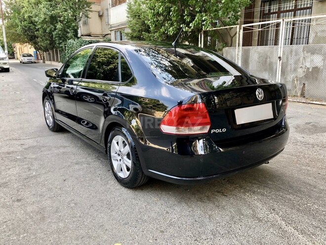 Volkswagen Polo 2013, 120,000 km - 1.6 l - Bakı