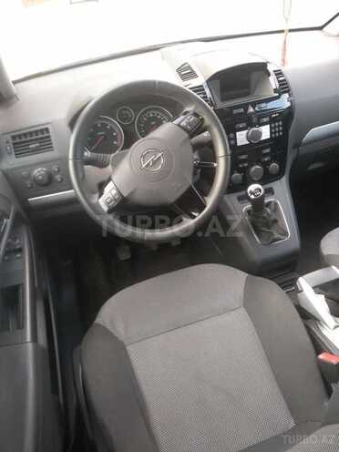 Opel Zafira 2010, 210,000 km - 1.7 l - Bakı