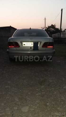 Mercedes E 220 1997, 350,000 km - 2.2 l - Bakı
