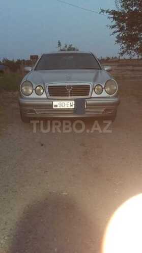 Mercedes E 220 1997, 350,000 km - 2.2 l - Bakı