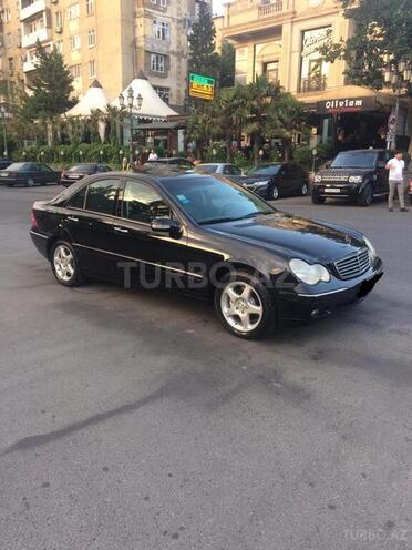 Mercedes C 320 2001, 256,000 km - 3.2 l - Bakı