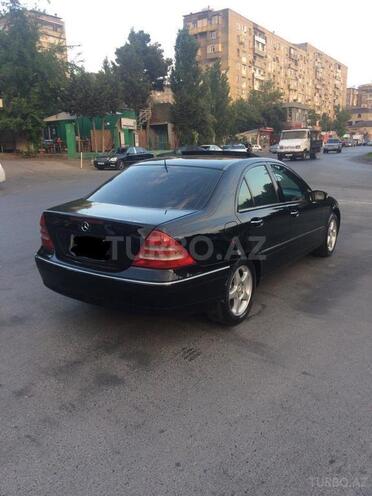 Mercedes C 320 2001, 256,000 km - 3.2 l - Bakı