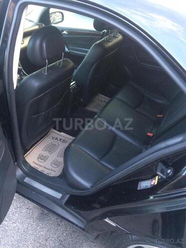 Mercedes C 320 2001, 256,000 km - 3.2 l - Bakı