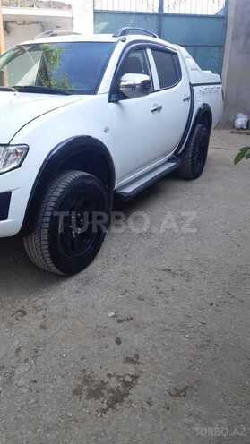 Mitsubishi L200 2015, 116,000 km - 2.5 l - Bakı