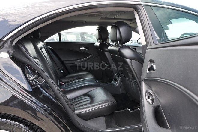 Mercedes CLS 350 2006, 168,000 km - 3.5 l - Bakı