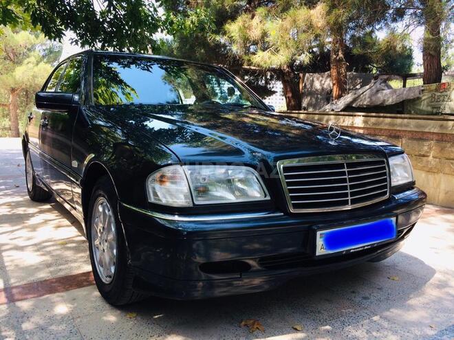 Mercedes C 180 1999, 234,000 km - 1.8 л - Bakı