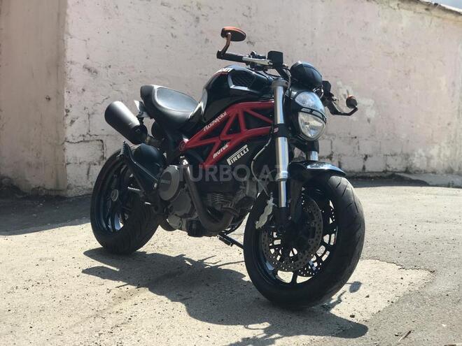 Ducati Monster 796 2011, 16 km - 0.8 l - Bakı