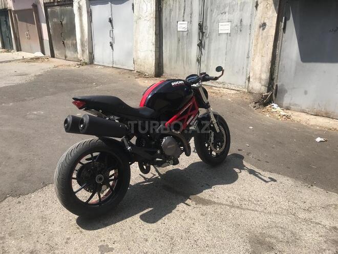 Ducati Monster 796 2011, 16 km - 0.8 l - Bakı