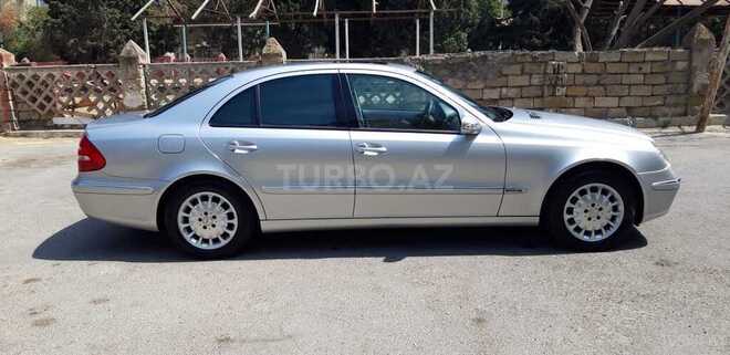 Mercedes E 240 2002, 124,666 km - 2.4 l - Bakı