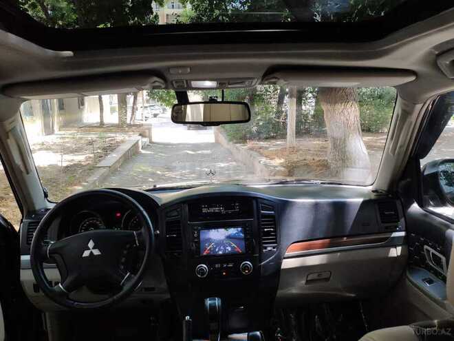 Mitsubishi Pajero 2007, 175,000 km - 3.0 l - Bakı