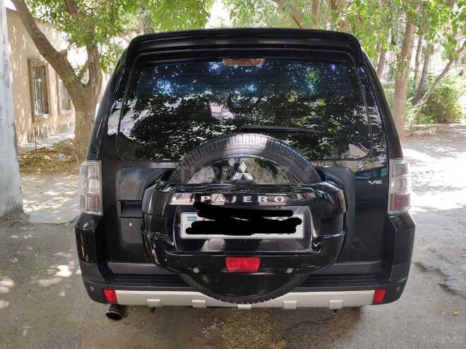 Mitsubishi Pajero 2007, 175,000 km - 3.0 l - Bakı