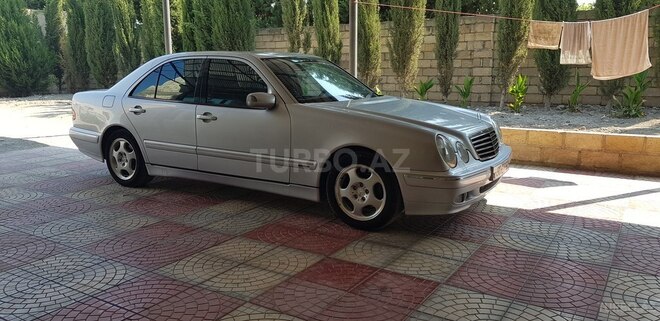Mercedes E 240 2001, 100,000 km - 2.6 l - Bərdə