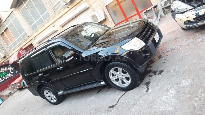 Mitsubishi Pajero 2007, 175,000 km - 3.0 l - Bakı