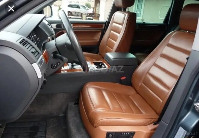 Volkswagen Touareg 2004, 180,000 km - 4.2 l - Bakı