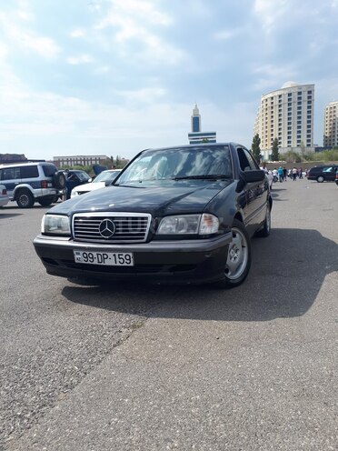 Mercedes C 220 2000, 3,000,000 km - 2.2 l - Bakı