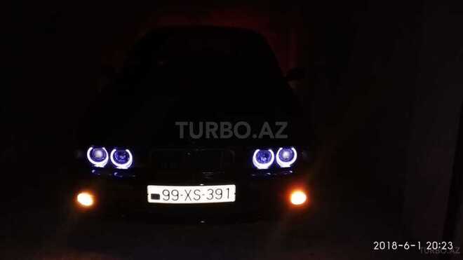 BMW 523 1997, 273,000 km - 2.5 l - Lənkəran