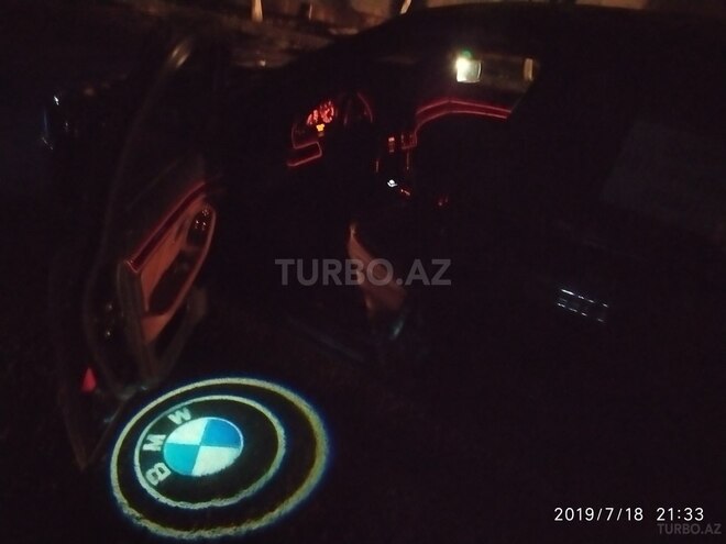 BMW 523 1997, 273,000 km - 2.5 l - Lənkəran