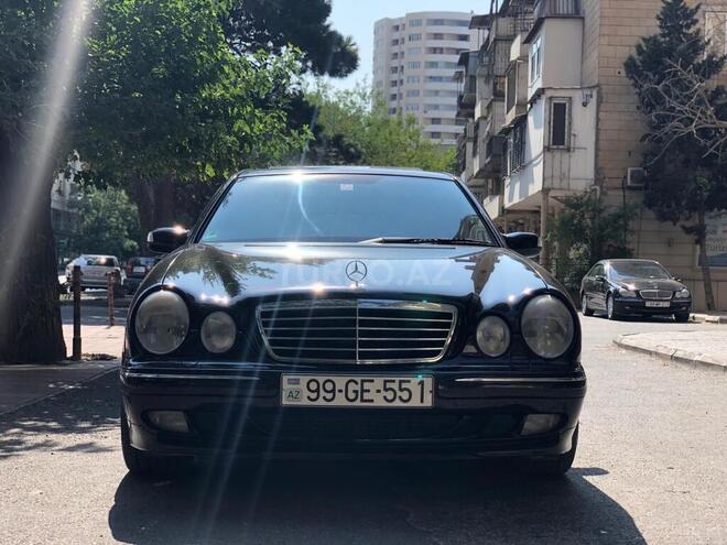 Mercedes E 200 2001, 234,000 km - 2.0 l - Bakı
