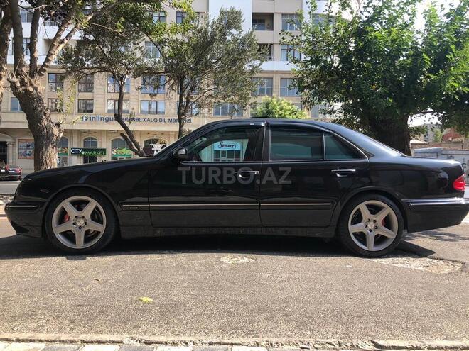 Mercedes E 200 2001, 234,000 km - 2.0 l - Bakı