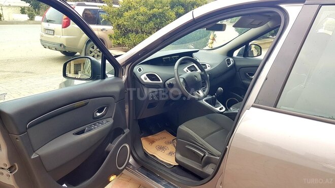 Renault Scenic 2011, 183,000 km - 1.5 л - Bakı