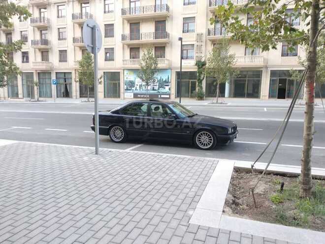 BMW 525 1995, 218,000 km - 2.5 l - Bakı