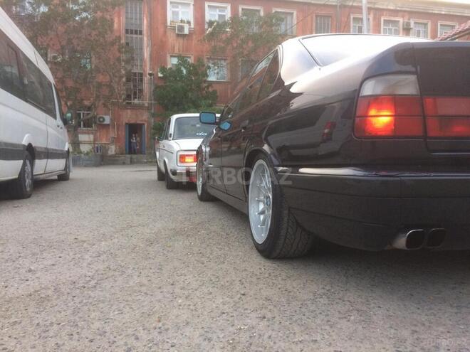 BMW 525 1995, 218,000 km - 2.5 l - Bakı