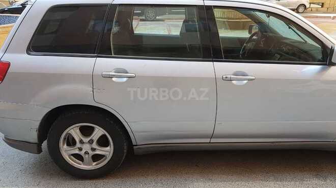Mitsubishi Airtrek 2003, 214,000 km - 2.0 л - Bakı