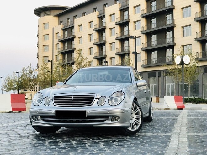 Mercedes E 320 2003, 243,000 km - 3.2 л - Bakı