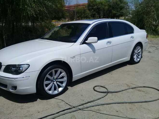 BMW 750 2009, 150,000 km - 4.8 l - Beyləqan