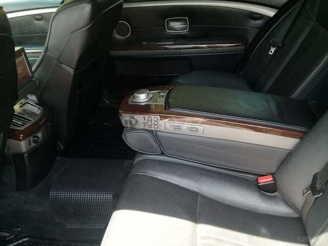 BMW 750 2009, 150,000 km - 4.8 l - Beyləqan