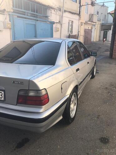 BMW 318 1992, 250,000 km - 1.5 l - Bakı