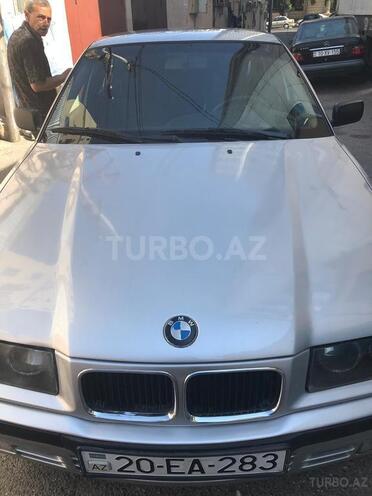 BMW 318 1992, 250,000 km - 1.5 l - Bakı