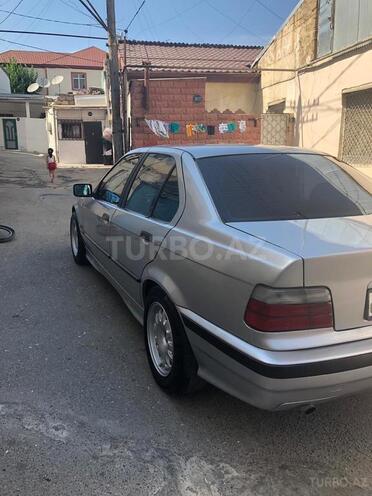 BMW 318 1992, 250,000 km - 1.5 l - Bakı