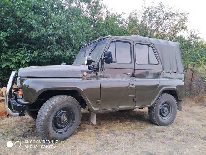 UAZ 469 1975, 37,000 km - 2.4 l - Gəncə