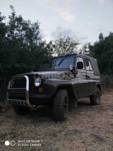 UAZ 469 1975, 37,000 km - 2.4 l - Gəncə