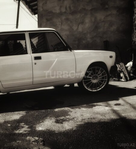 LADA (VAZ) 2107 2003, 300,000 km - 0.2 l - Zaqatala