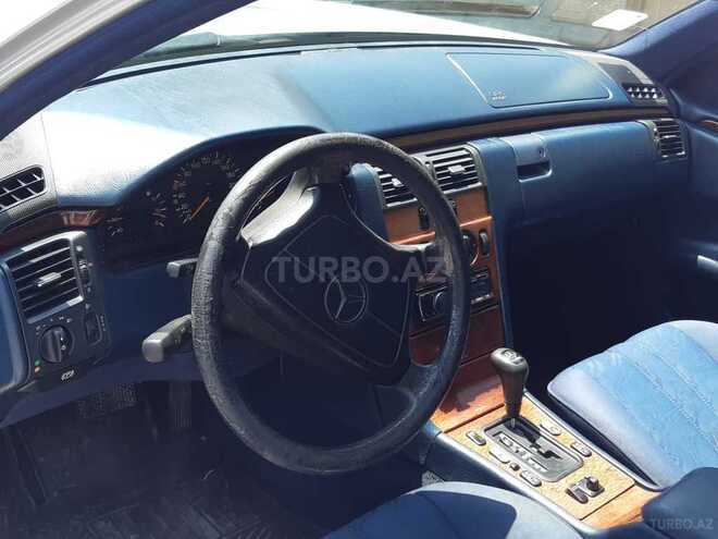 Mercedes E 230 1997, 354,980 km - 2.3 l - Xaçmaz