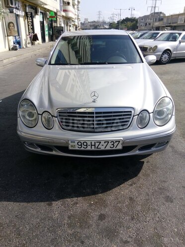Mercedes E 220 2003, 280,000 km - 2.2 l - Bakı