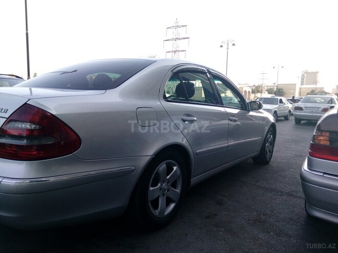 Mercedes E 220 2003, 280,000 km - 2.2 l - Bakı