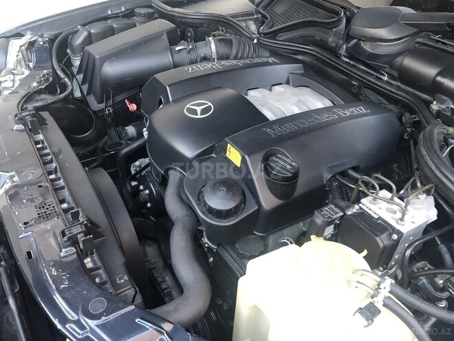 Mercedes E 260 2000, 250,000 km - 2.6 л - Bakı
