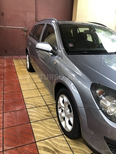 Opel Astra 2006, 204,171 km - 1.3 л - Bakı